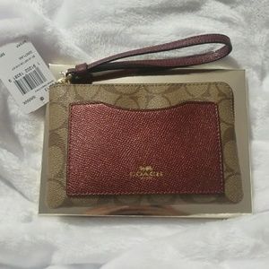 NWT Coach Wristlet